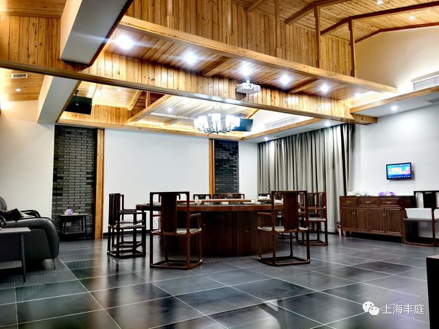 家庭卡拉OK有哪些設(shè)備可以在家唱歌？